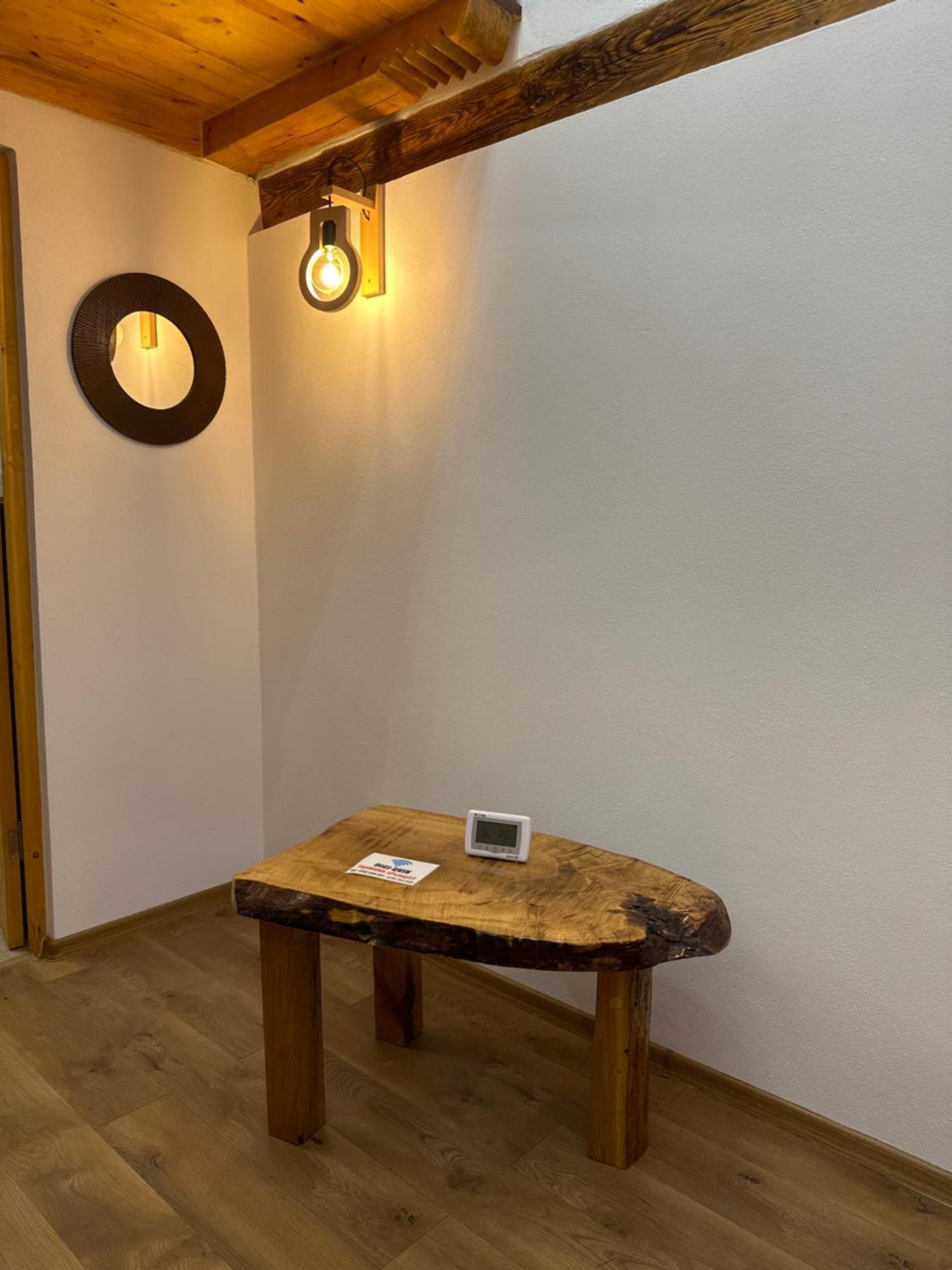 Casa De Lemn Lodge Arpasu de Jos